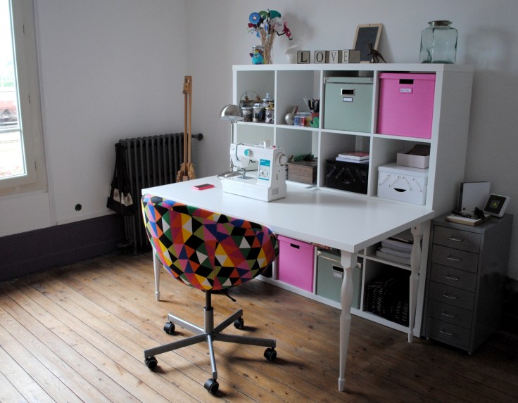 Atelier DIY Couture - atelier couture kallax ikea 05