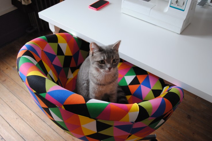 Atelier DIY Couture - atelier couture kallax ikea 07