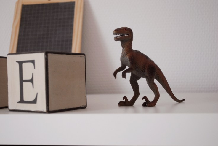 Atelier DIY Couture - atelier couture kallax ikea 09