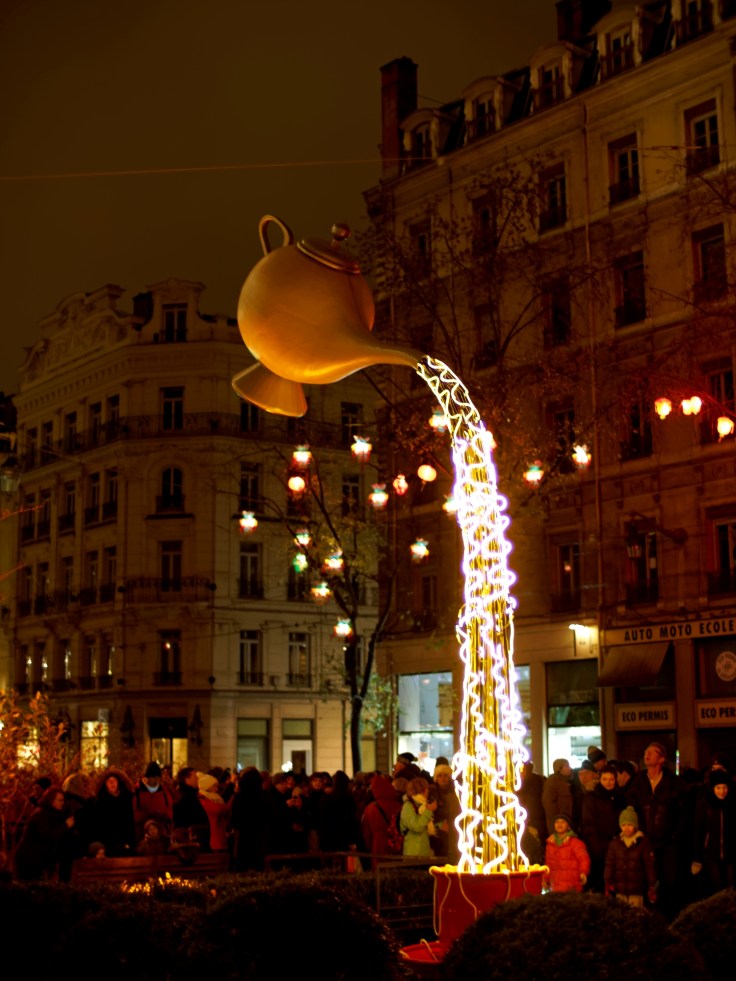 Fete des lumieres Lyon - 04 Genie Lampe