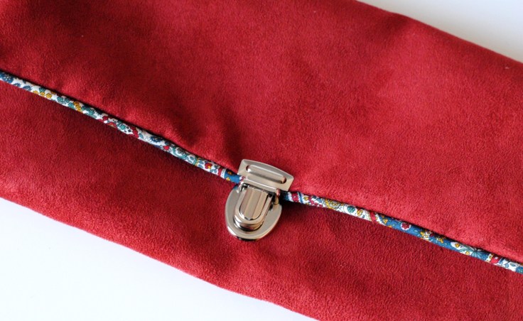 DIY Pochette Cartable Suedine - 06
