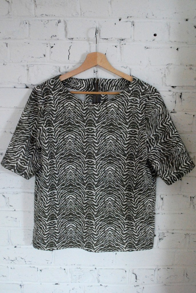 Top Tilda zip Neoprene zebre 01