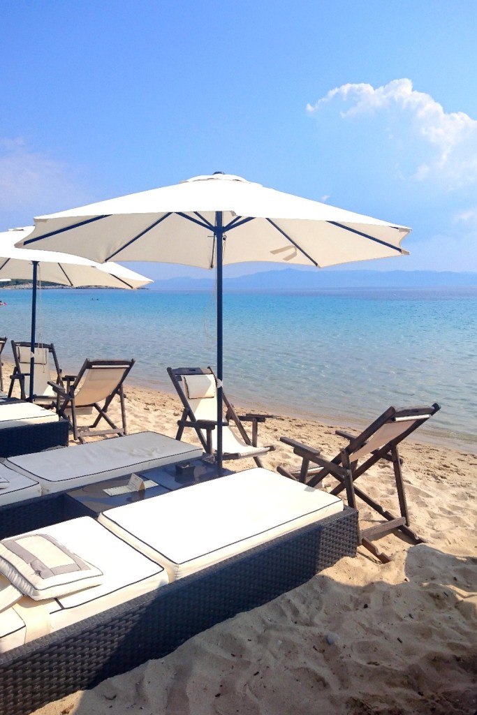 beach-bar-a-pefkohori-cabana-01