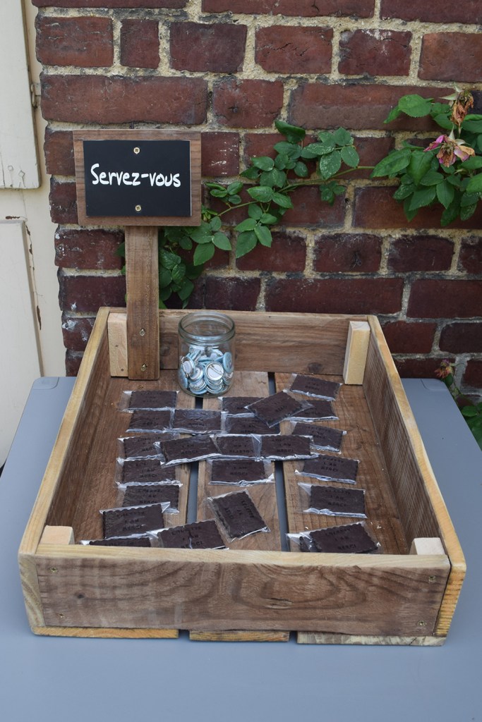 Anniversaire 1 an Lola Petit biscuit Francais 02